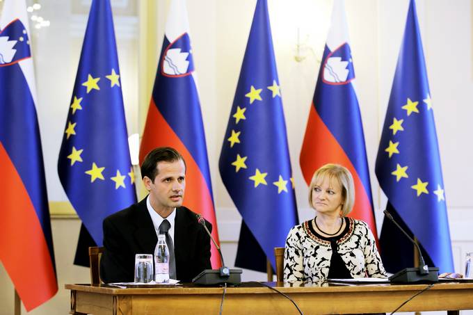 Javna predstavitev kandidata za člana Stalnega arbitraženga sodišča s sedežem v Haagu dr. Sebastjana Zbičajnika